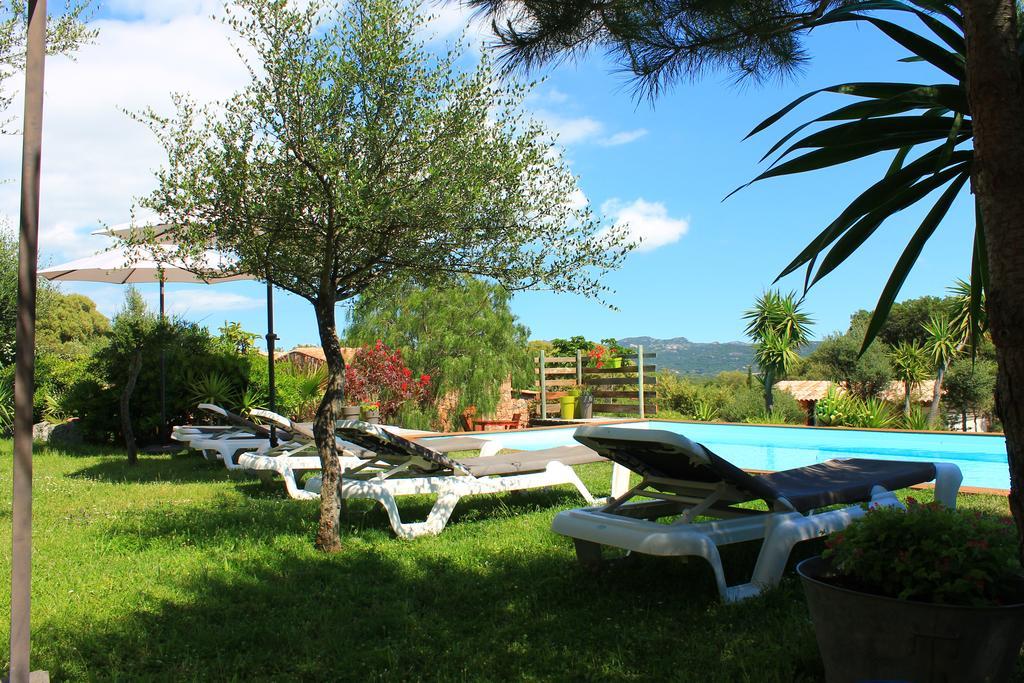 Chambres D'Hotes Caseddu Di Poggiale Figari  Luaran gambar